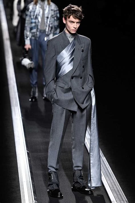 ropa de dior hombre.